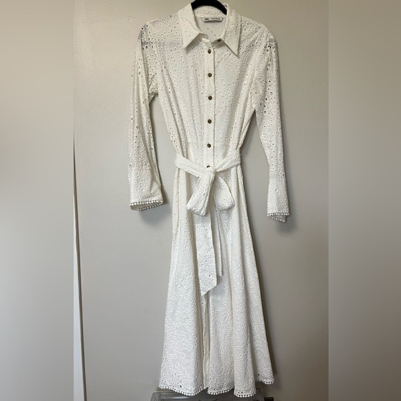 Zara embroidered perforated eyelet A-Line cotton Shirt Dress with long sleeves - Picture 2 of 12